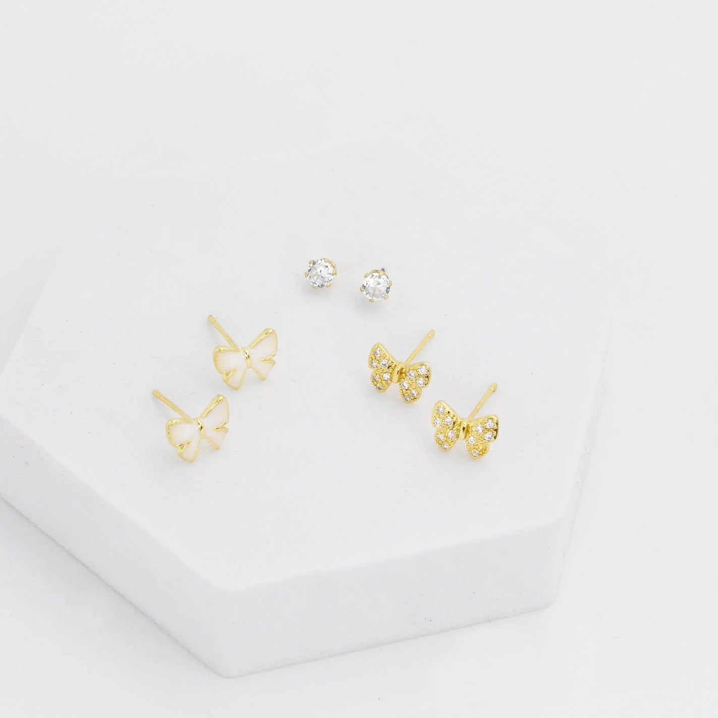 Best hoop earrings with butterfly motifs for a playful and whimsical appearance-Bow Stud Earring Set