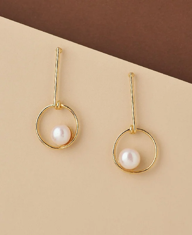 Hoop earrings with spiral designs for a dynamic and fluid look-Fashionable Pearl Hanging Earring