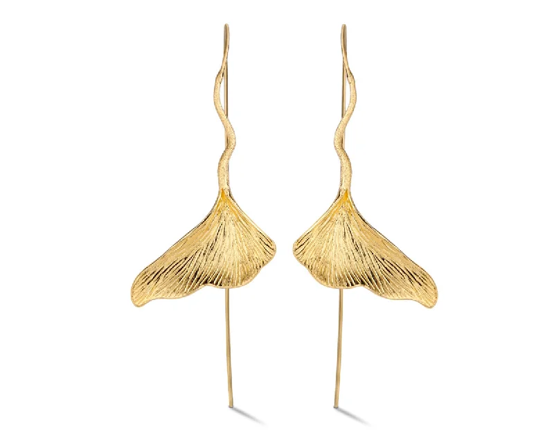 Best hoop earrings with crescent-shaped designs for a bold, moon-inspired style-Gingko Leaf Earring