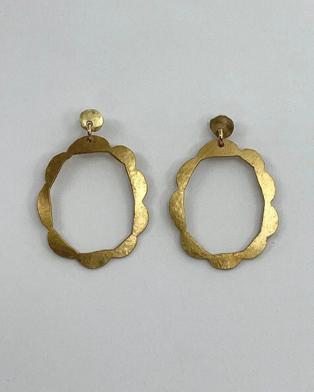 Hoop earrings with dangling charms for a playful and fun look-Julie Cohn Small Scallop Bronze Earrings