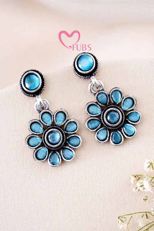 Hoop earrings with enamel stripes for a colorful and eye-catching design-Light Blue Kundan Flowered Elegance Earrings