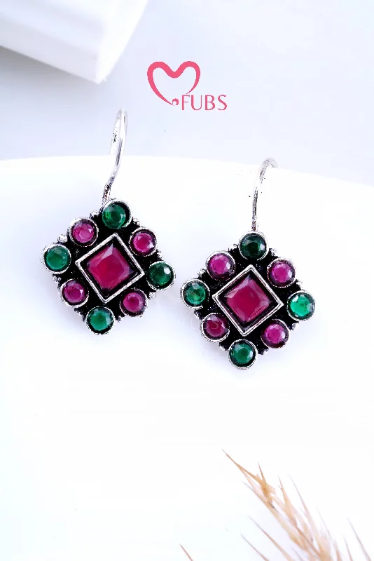 Best hoop earrings with satin ribbons for a soft, feminine appearance-Maroon & Green Gleam Square Stone Studded Earrings