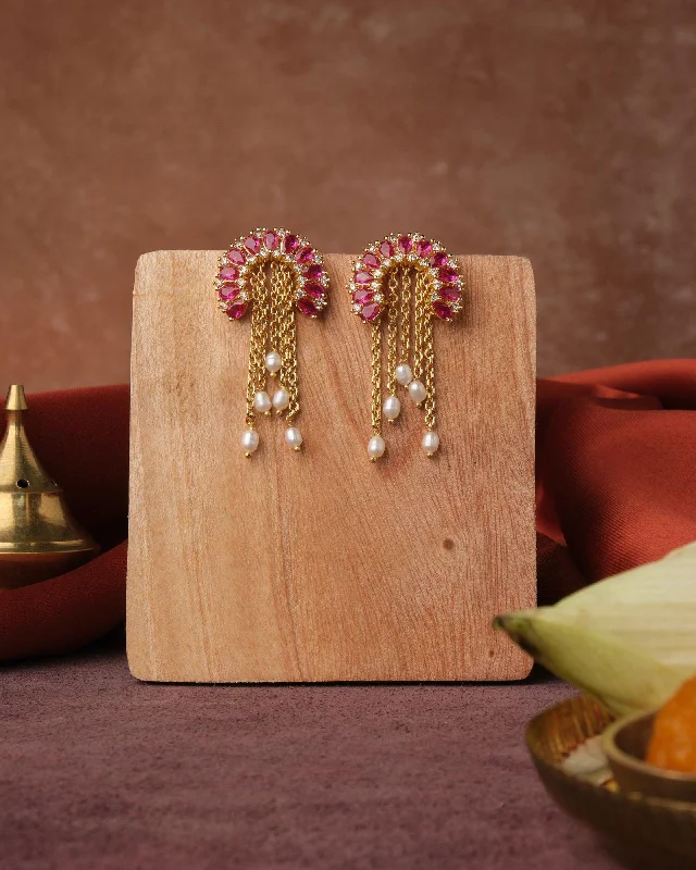 Best hoop earrings with stacked layers for a dimensional and bold look-Fasionable Golden Hanging Jhumka