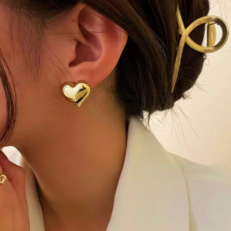 Leverback Stud Earrings for Comfort -18k Gold Plated Heart Stud Earrings