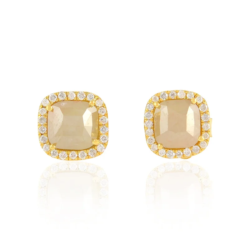 Stud Earrings with Animal Motifs -18K Yellow Gold Prong Natural Ice Diamond Minimal Stud Earrings For Her