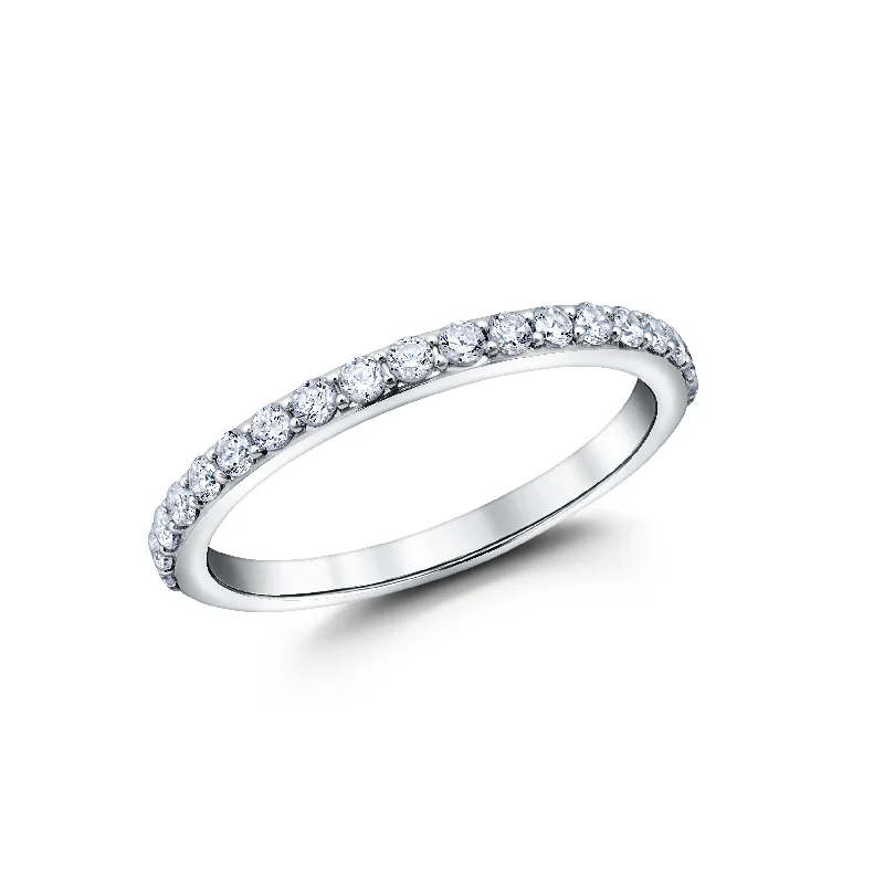 Best necklaces and pendants with infinity hearts for a romantic, eternal symbol-Peter Storm Platinum wedding band