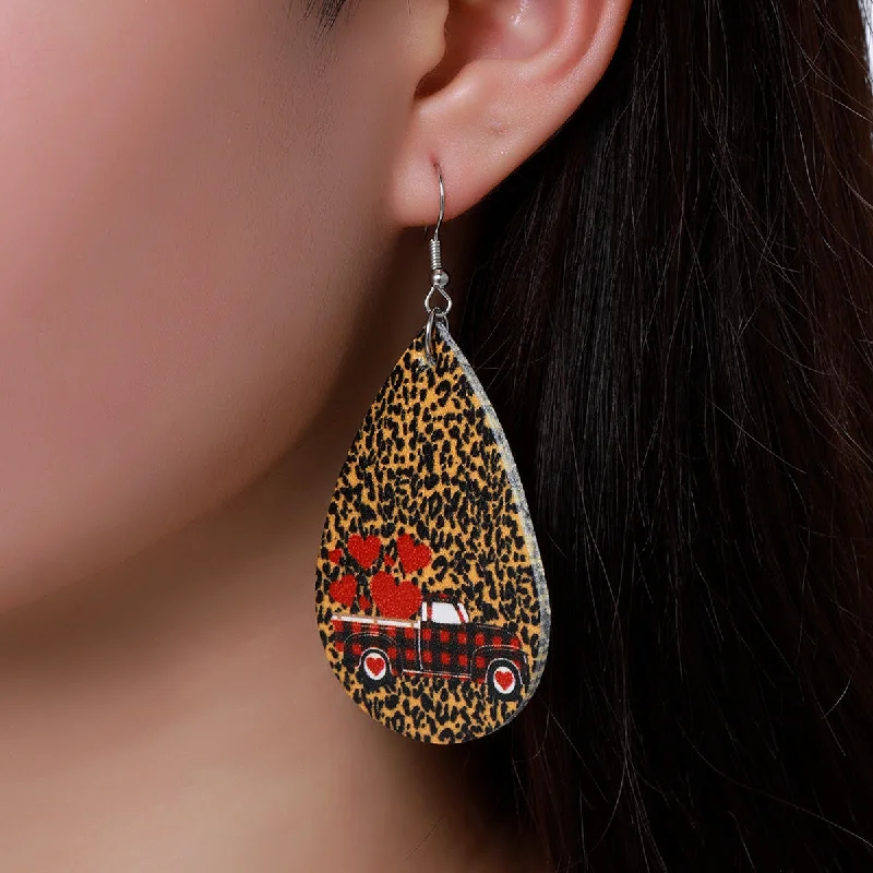 Triangular Drop Earrings for Edge -Wholesale Valentine's Day Vintage Leopard Leather Drop Earrings