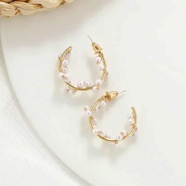 Drop Earrings for Mother's Day -Gold and Pearl Round Earrings